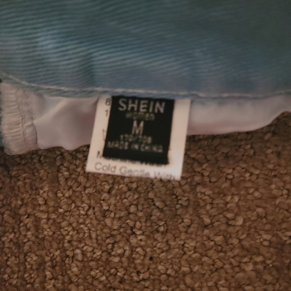 Bundle Set of Two Shein Two Tone Jeans Heart Pocket & Distressing Wide Leg/ Boot - Picture 14 of 14